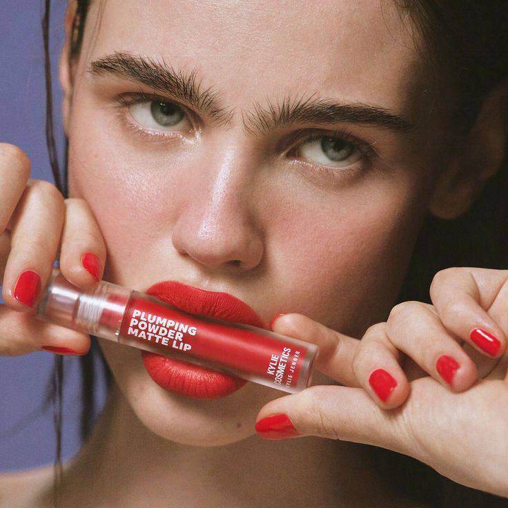Strong Red